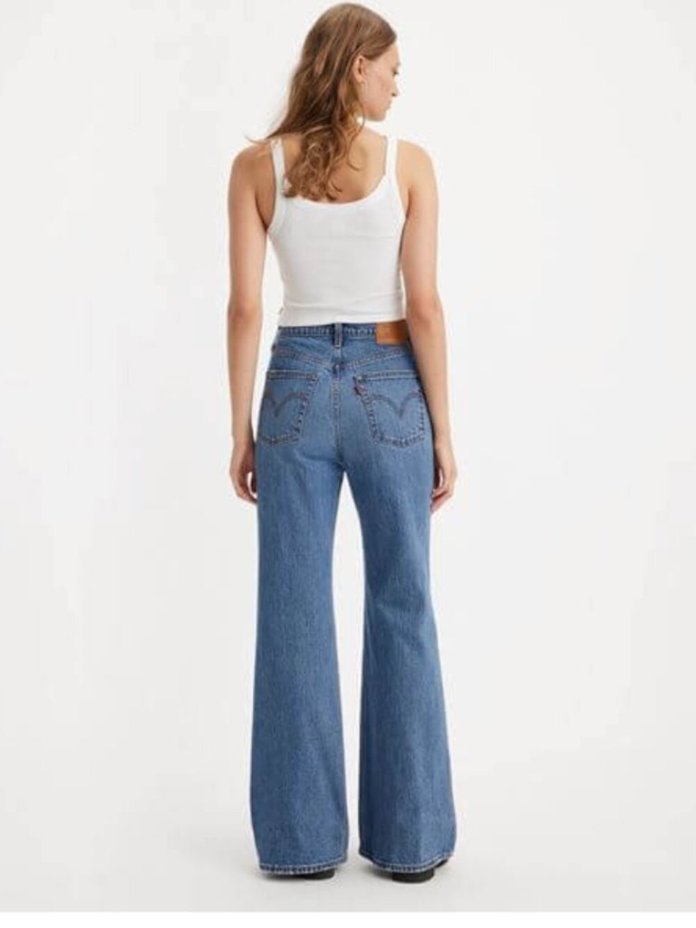 Levi’s Ribcage Bell Bottom Jeans Wide Leg Flare High Rise Medium Wash size 32